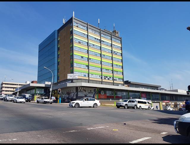 42M² RETAIL TO LET IN PINETOWN CENTRAL
